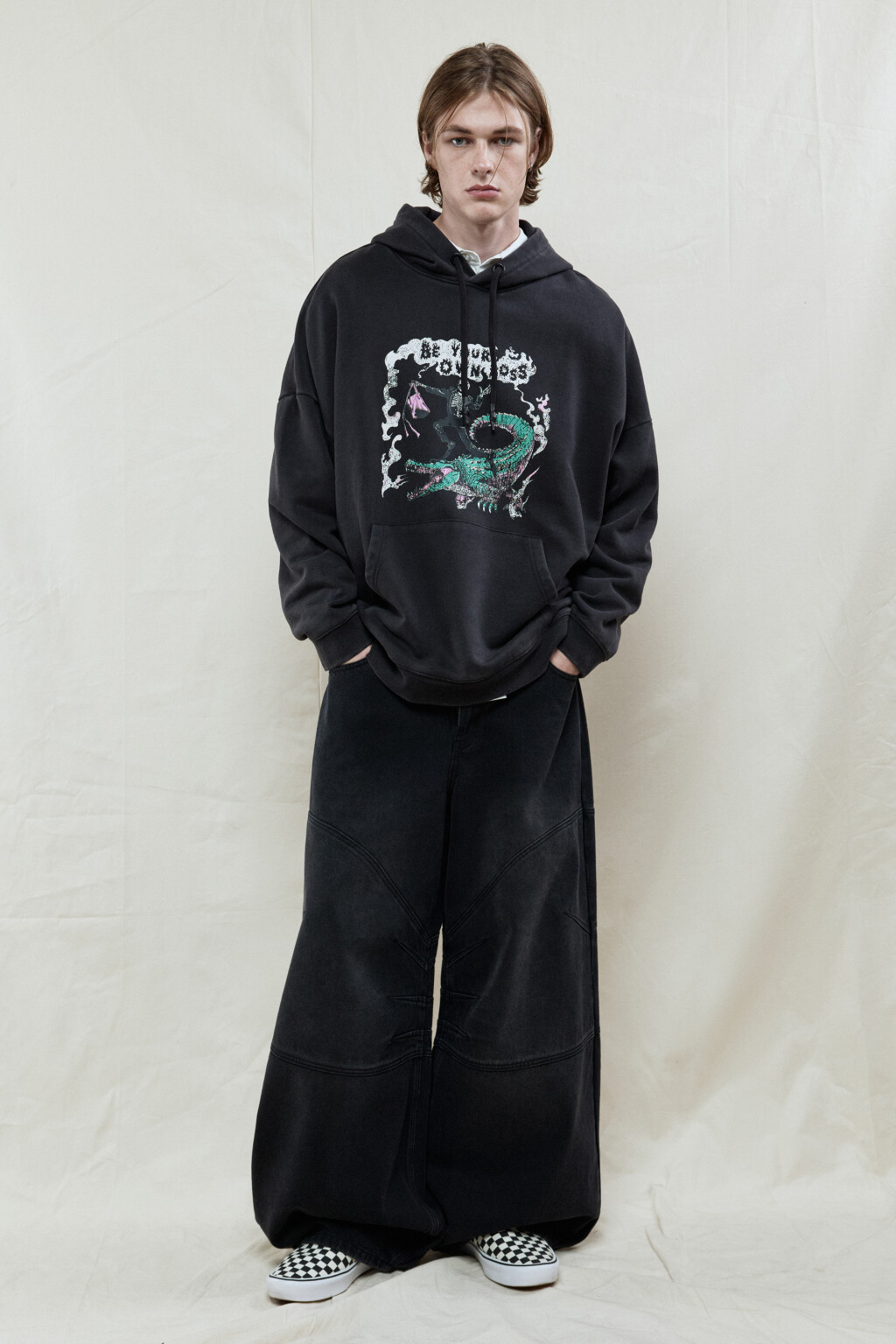 Худи oversize с капюшоном и принтом - цвет черный - 5