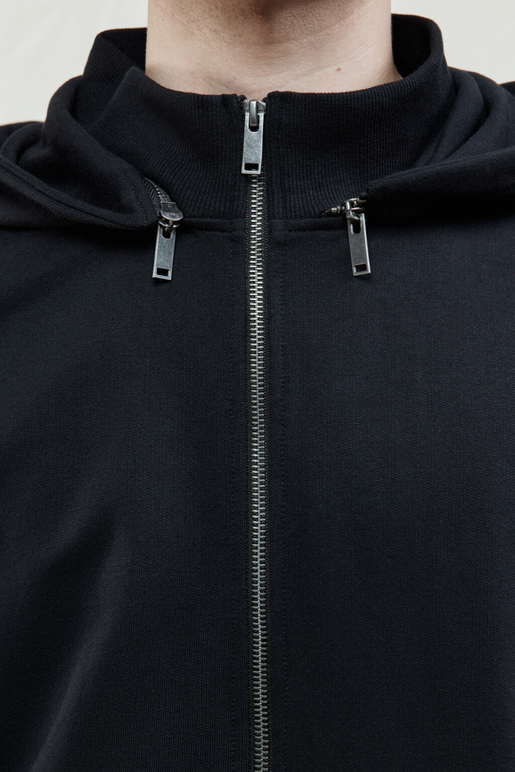Худи-зипка oversize из футера с капюшоном - цвет черный - 10