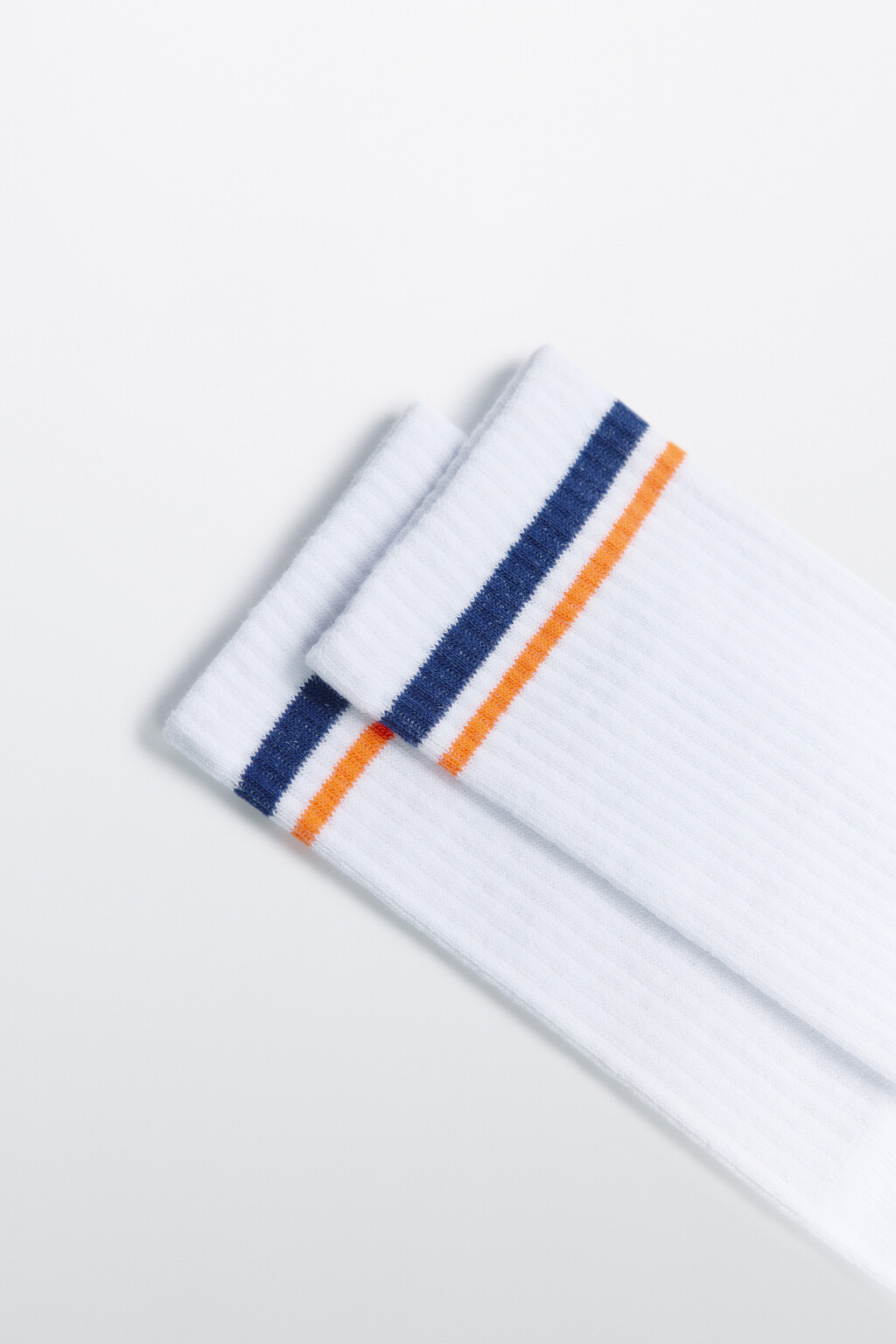 Носки высокие хлопковые с принтом - цвет белый - 2