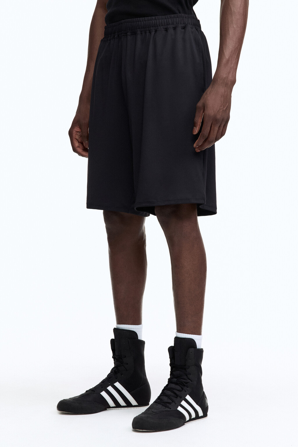 Шорты спортивные с поясом-резинкой - цвет черный - 3