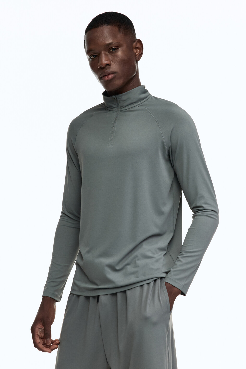 Лонгслив спортивный с воротником-стойкой на молнии - цвет зеленый - 4