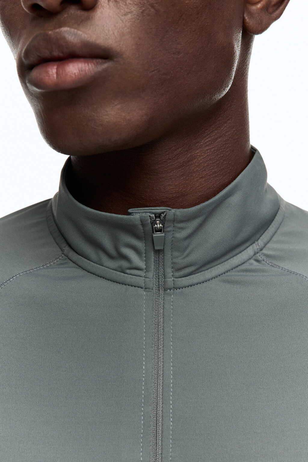 Лонгслив спортивный с воротником-стойкой на молнии - цвет зеленый - 7