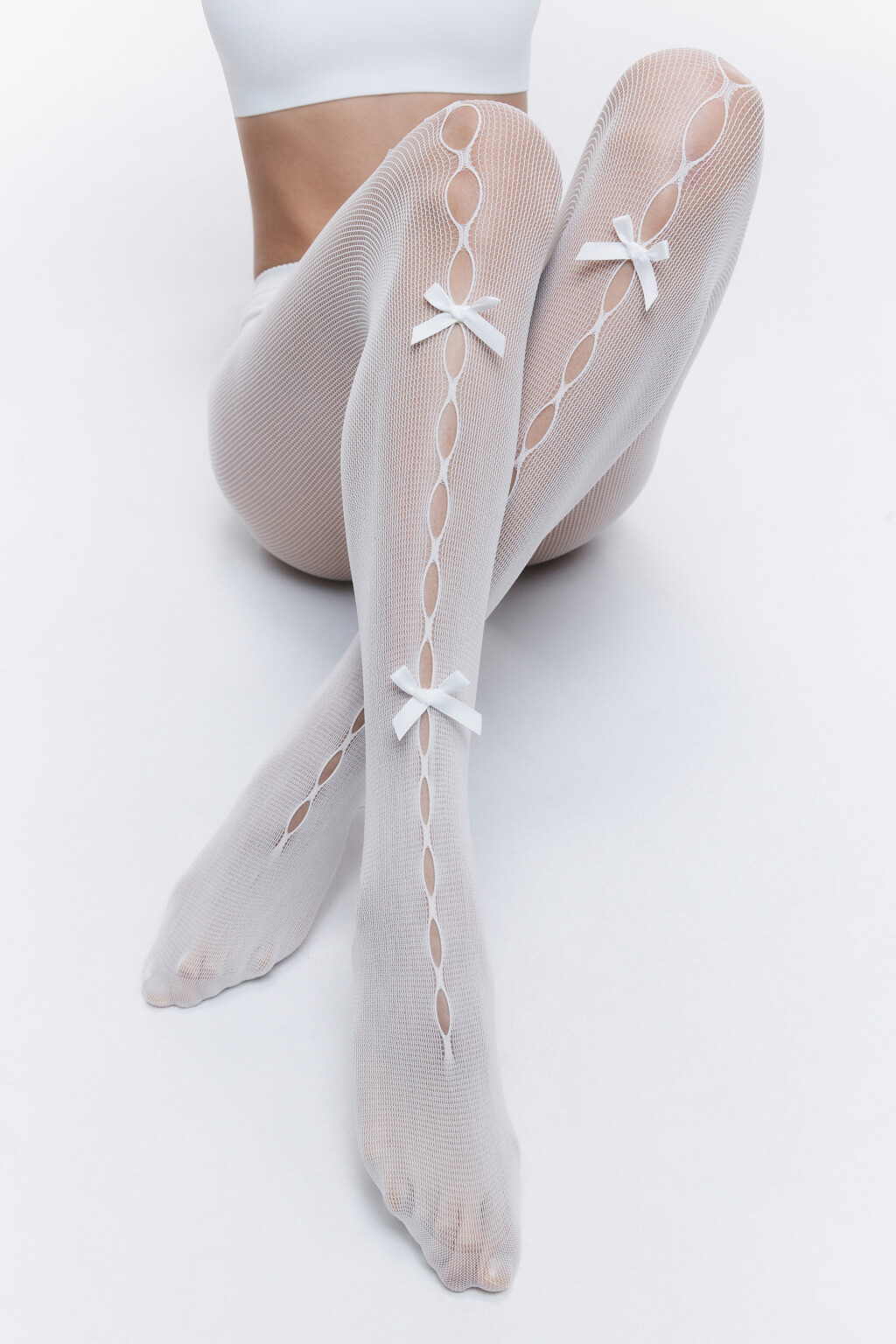 Колготки сетчатые с разрезами и бантиками - цвет ванильный - 4