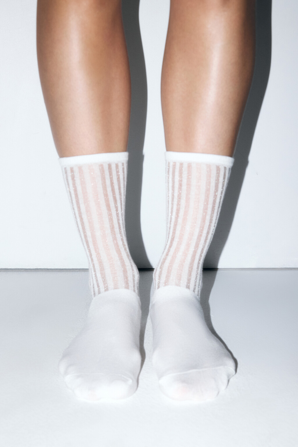 Носки высокие с полупрозрачной вставкой - цвет ванильный - 5