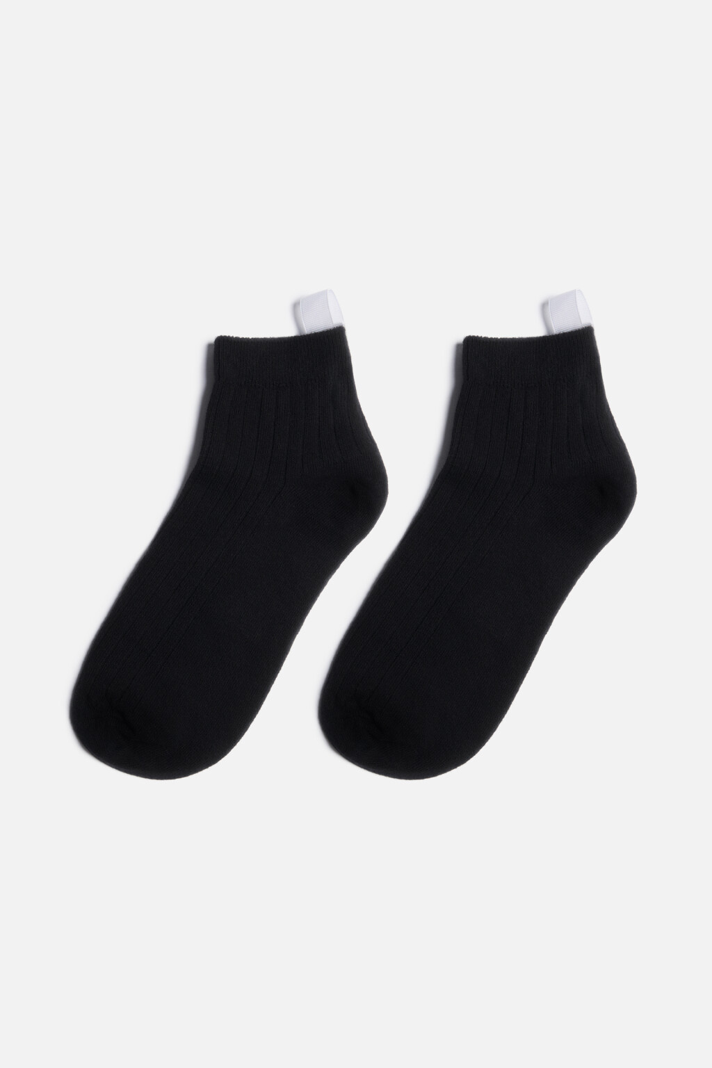 Носки короткие с ярлычком и надписью - цвет черный - 1