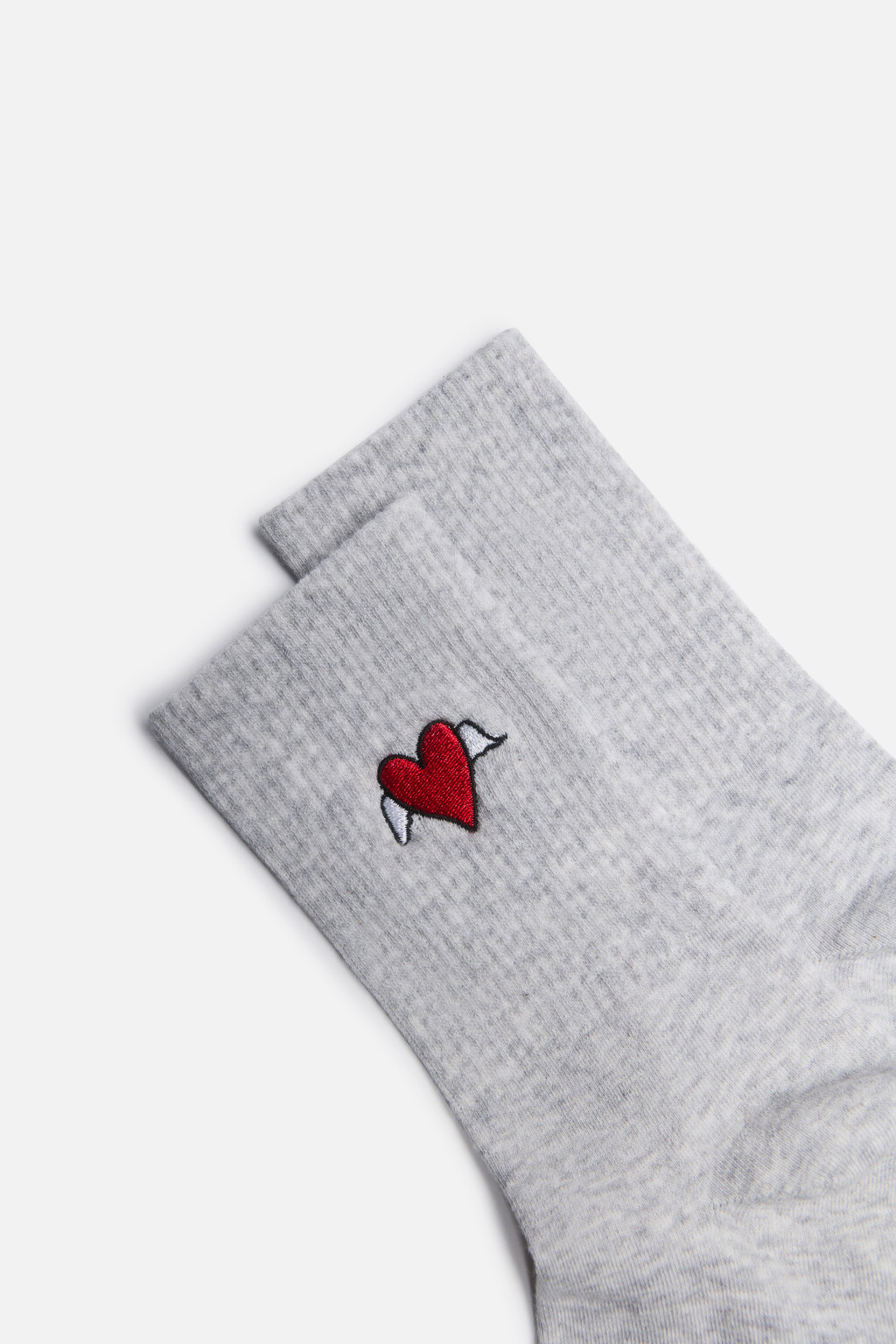 Носки высокие с вышитым сердечком - цвет серый - 2