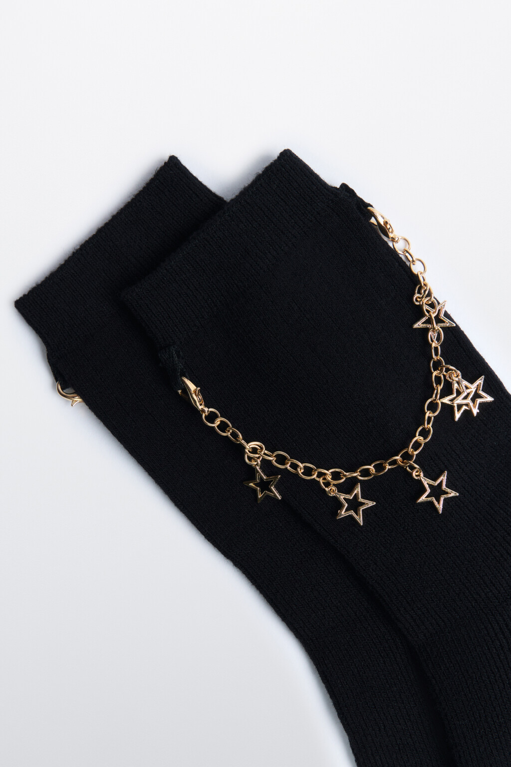 Носки высокие с цепочками и звездочками - цвет черный - 2
