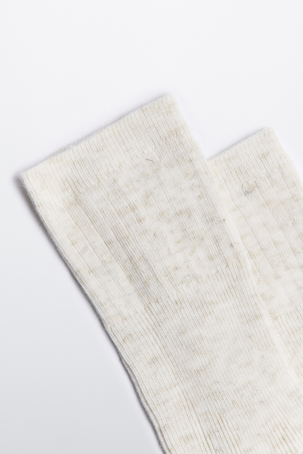 Носки высокие вискозные с люрексом - цвет ванильный - 2