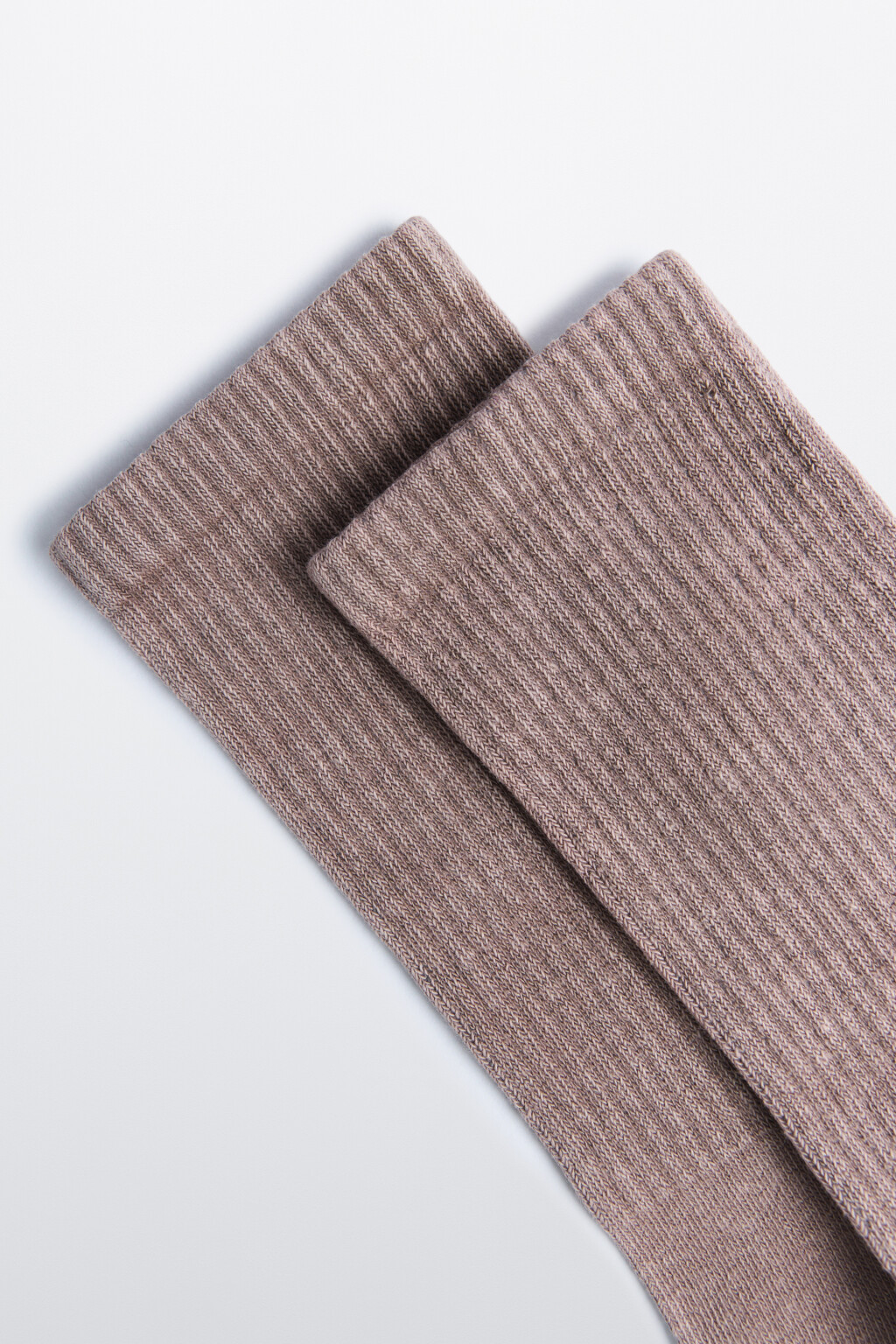 Носки высокие хлопковые в рубчик - цвет коричневый - 2