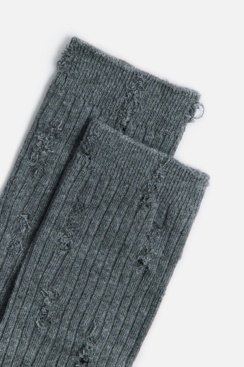 Гольфы до колена рваные в рубчик - цвет серый - 2