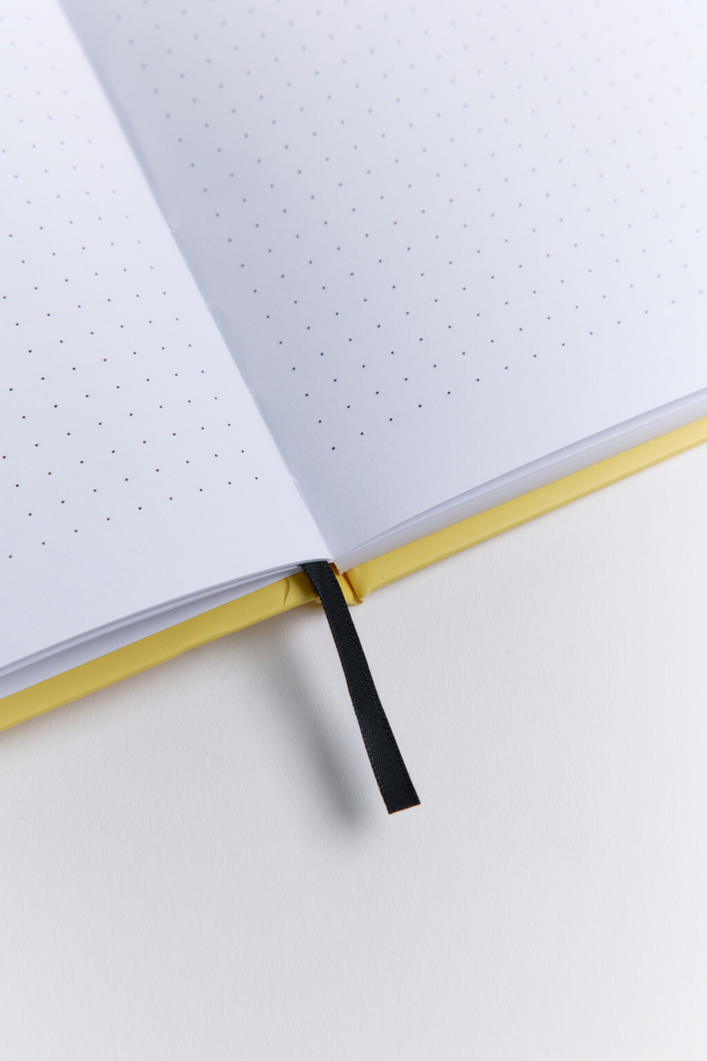 Блокнот с закладкой и принтом-надписью - цвет черный - 2