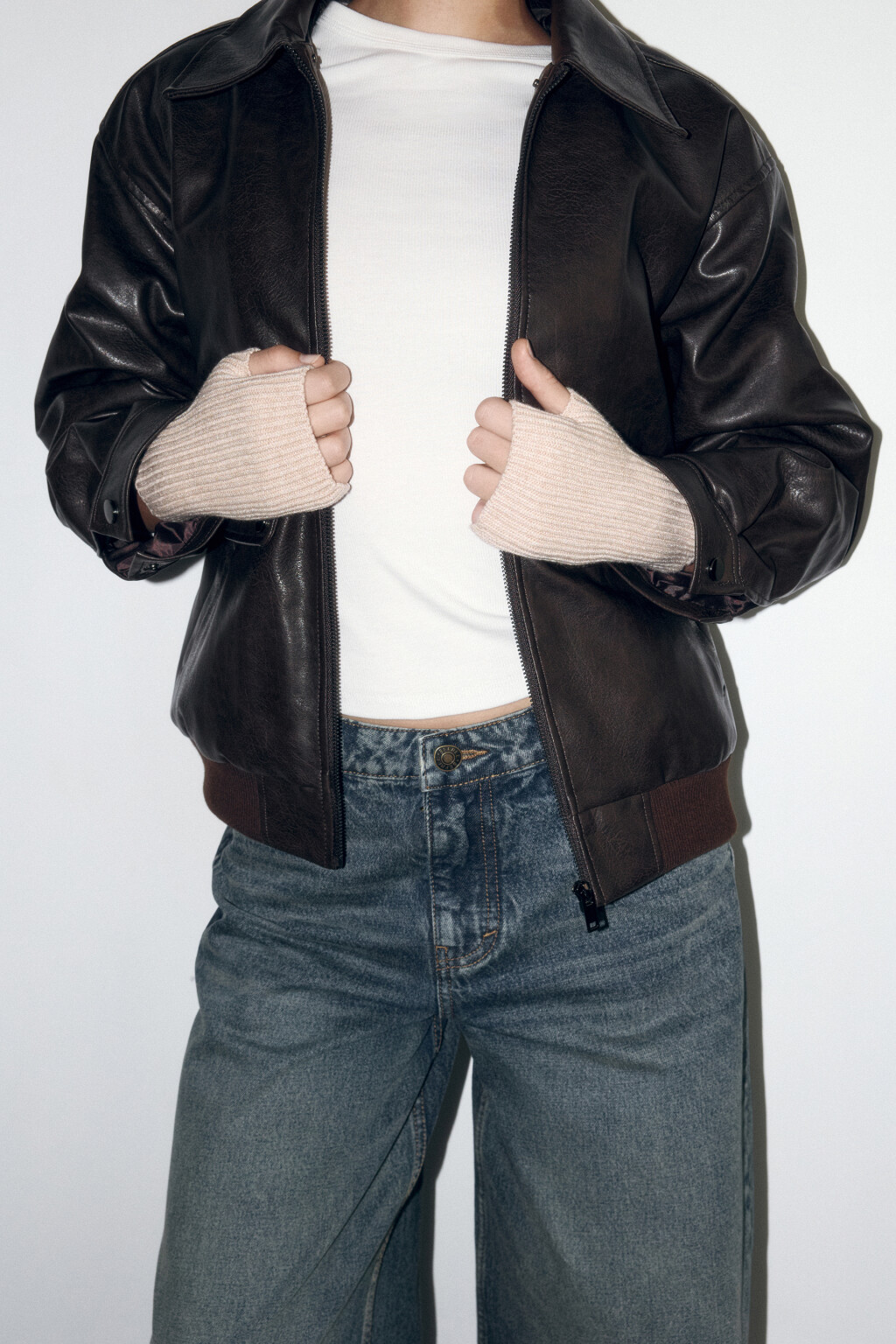 Митенки вязаные вискозные в рубчик - цвет молочный - 3