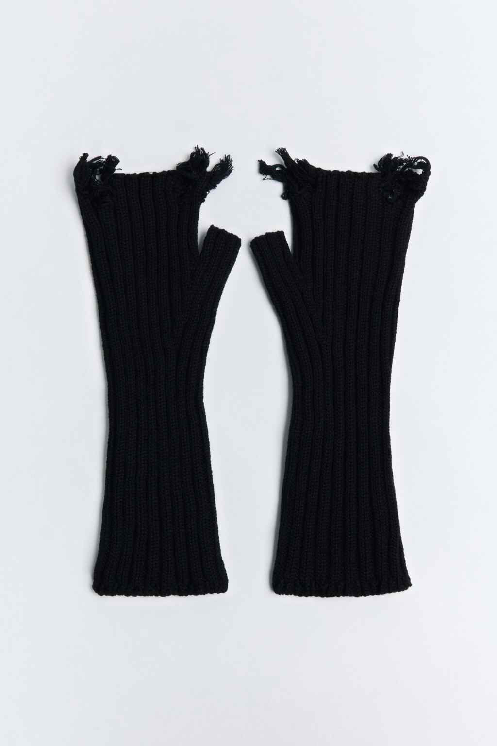 Митенки вязаные рваные в рубчик - цвет черный - 1