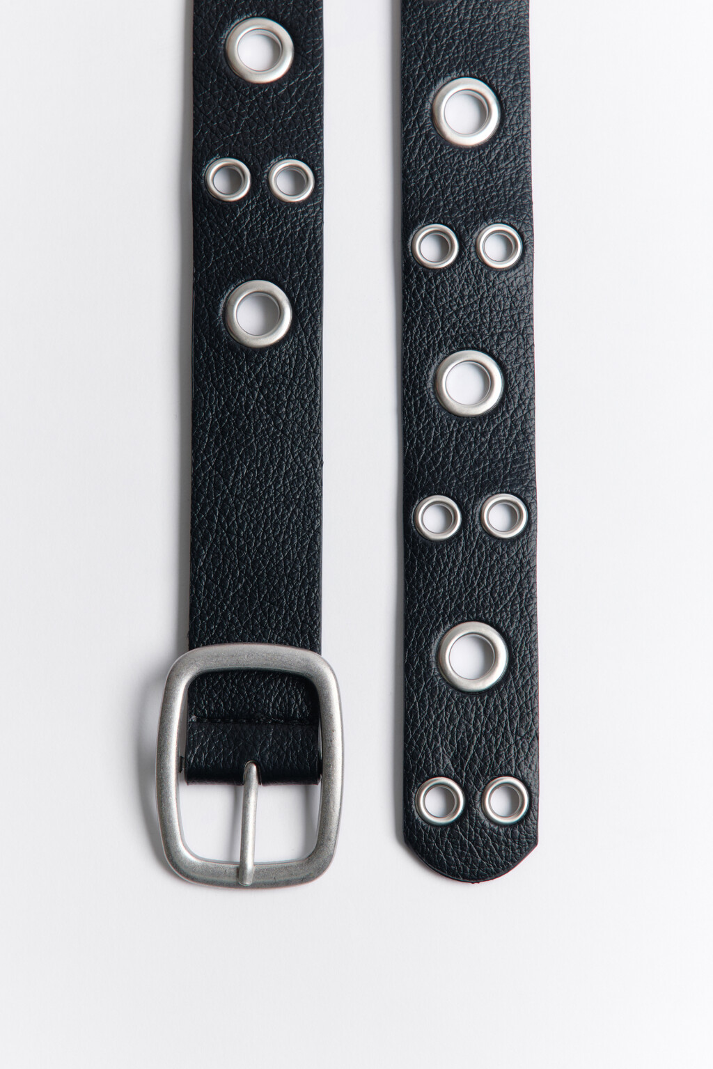 Ремень брючный с крупными люверсами - цвет черный - 1