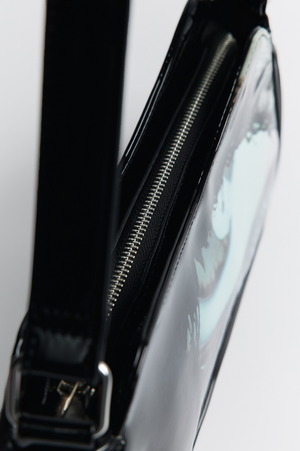 Сумка на плечо лакированная с принтом - цвет мультиколор - 3