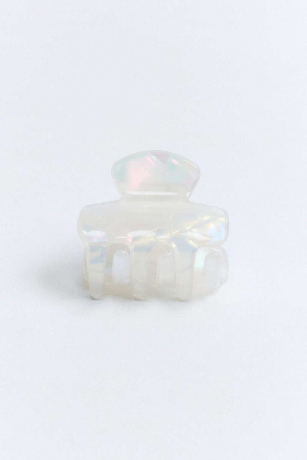 Заколка-краб для волос перламутровая - цвет белый - 1