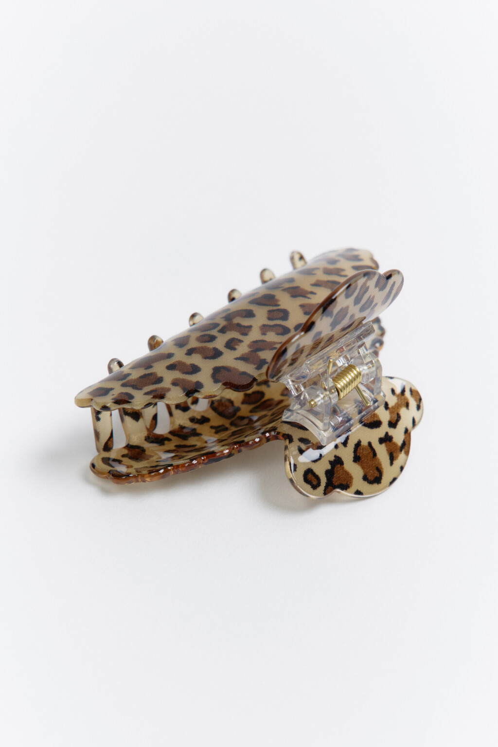 Заколка-краб с леопардовым принтом - цвет белый - 2