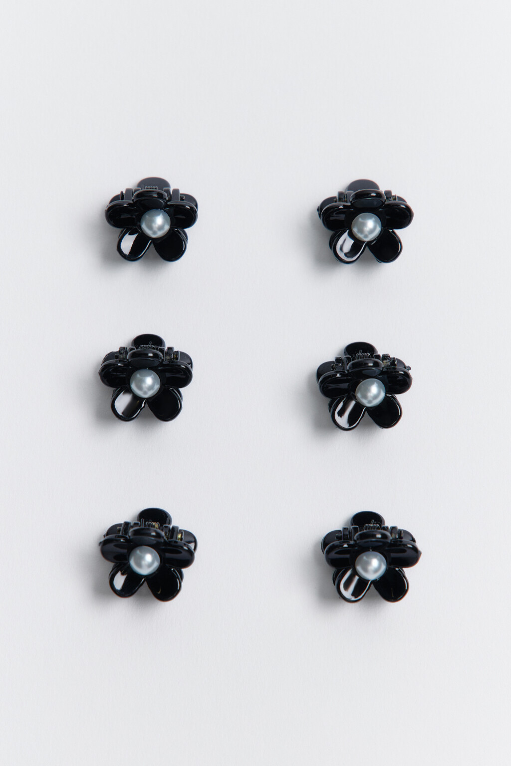 Набор заколок-цветочков для волос (6 штук) - цвет черный - 1