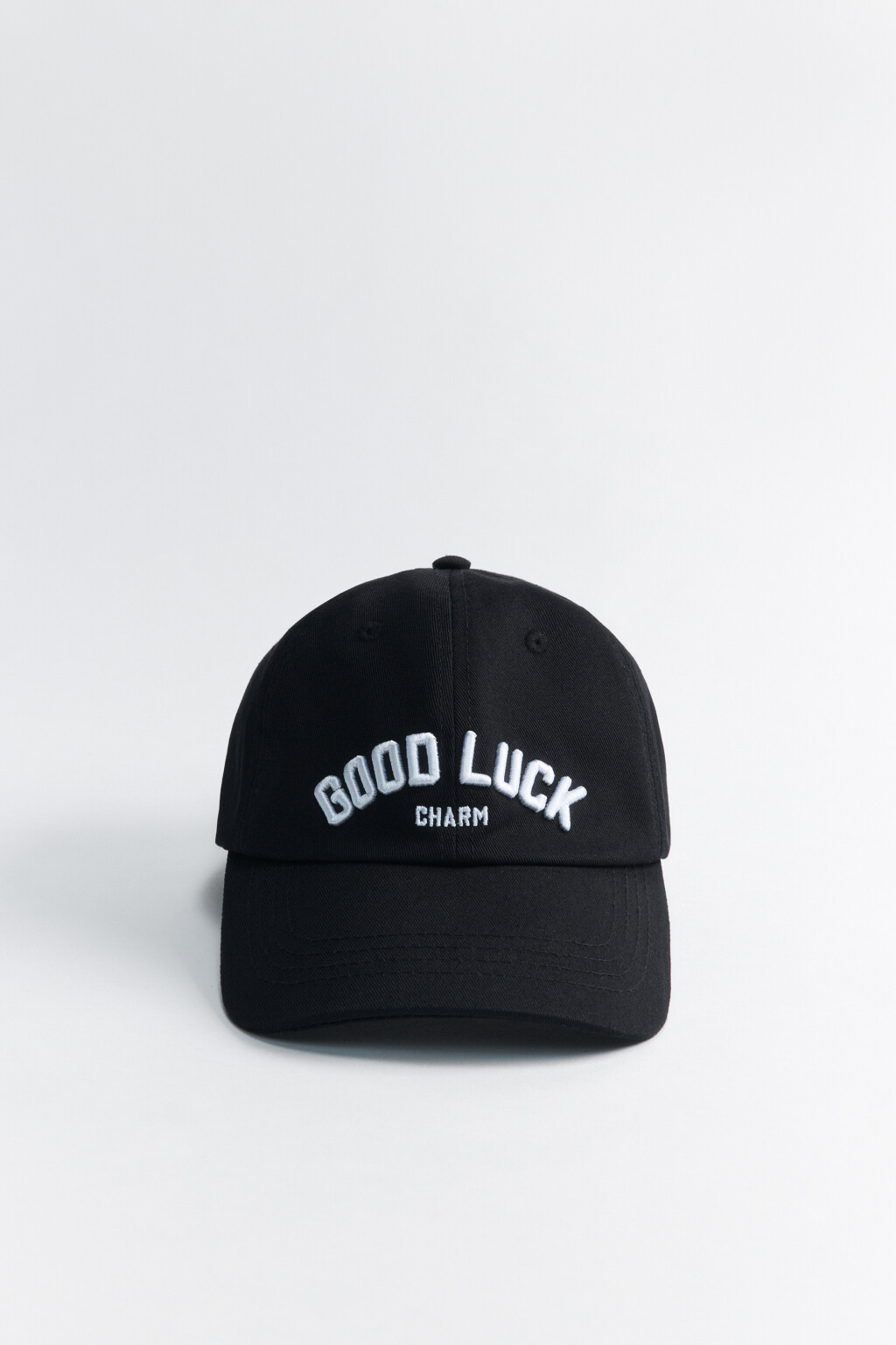 Бейсболка хлопковая с вышитой надписью - цвет черный - 1