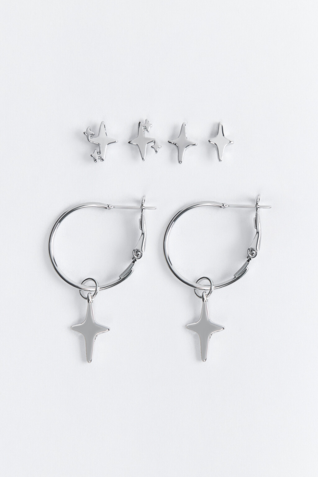 Серьги-кольца серебристые с подвесками - цвет серый - 1