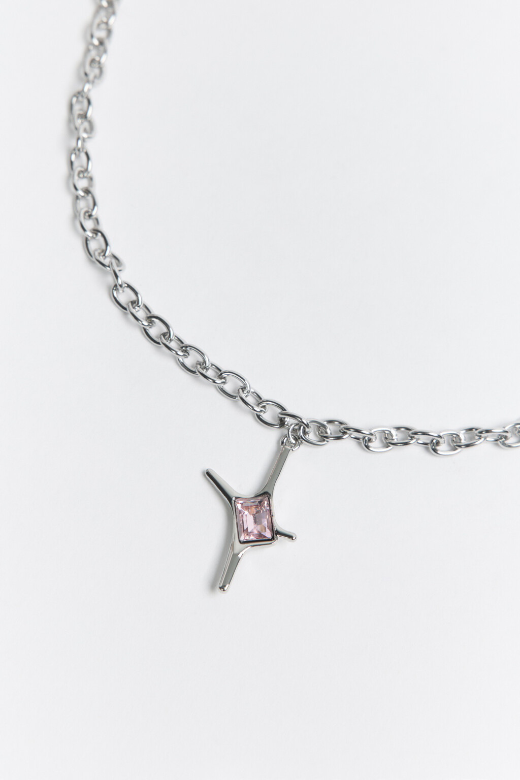 Цепочка на шею с подвеской и кристаллом - цвет серый - 2