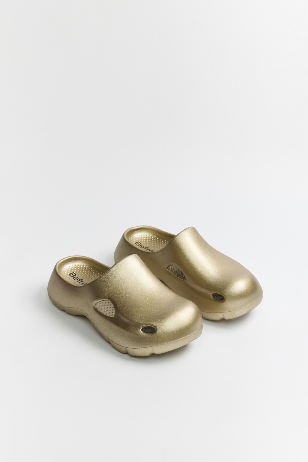 Сабо закрытые на высокой платформе - цвет черный - 3