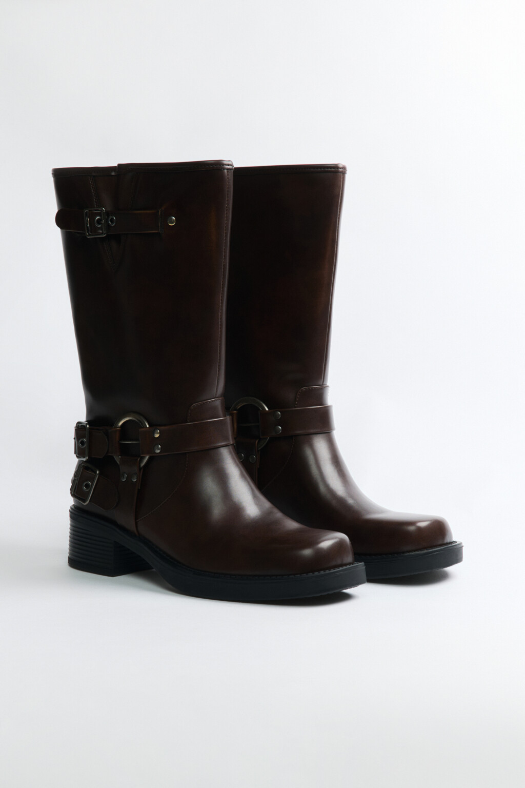 Сапоги с пряжками в байкерском стиле - цвет коричневый - 3