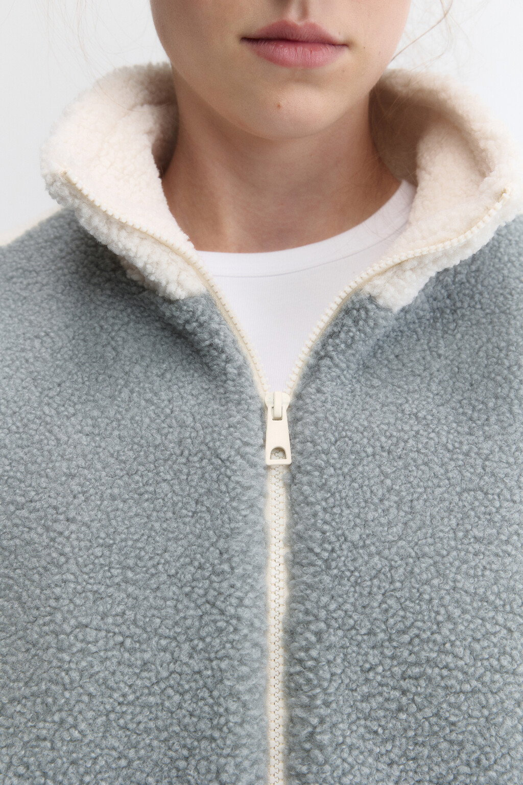 Куртка-бомбер из искусственного меха - цвет мультиколор - 6