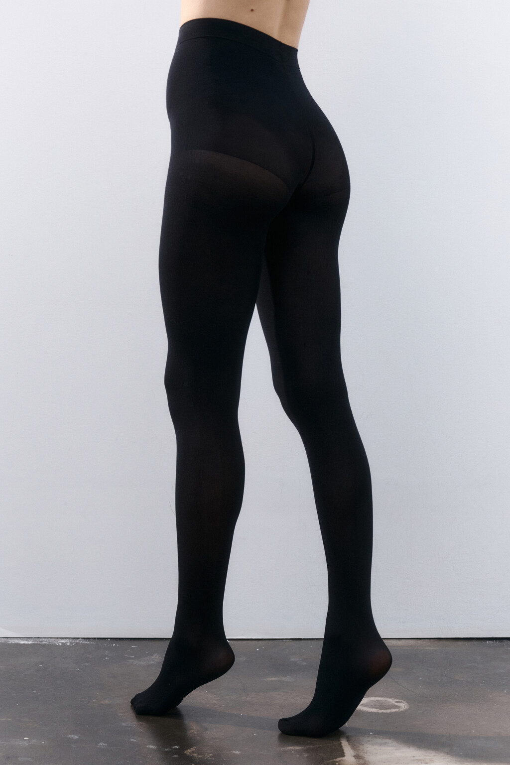 Колготки 70 den с высокой посадкой - цвет черный - 2