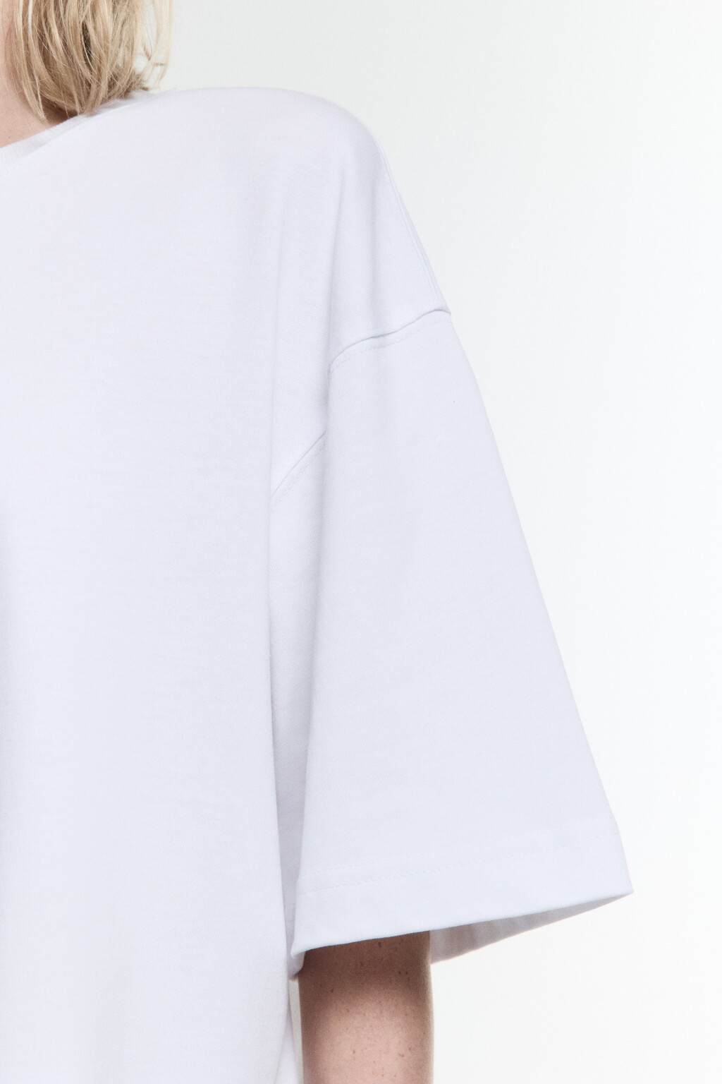 Футболка overszie из плотного хлопка - цвет белый - 7