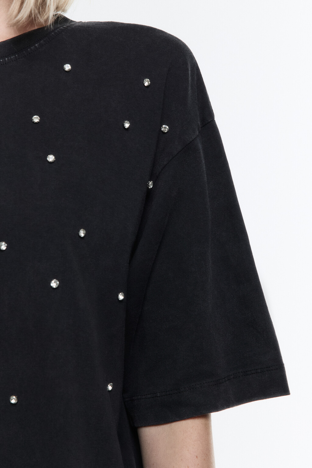 Футболка oversize хлопковая со стразами - цвет серый - 8