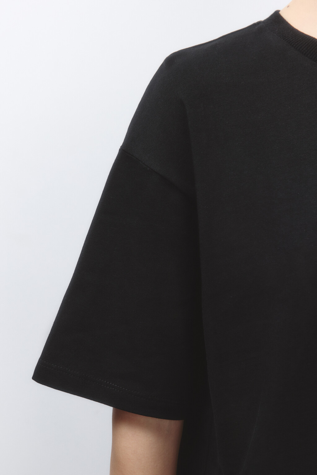 Футболка хлопковая из плотного трикотажа - цвет черный - 7