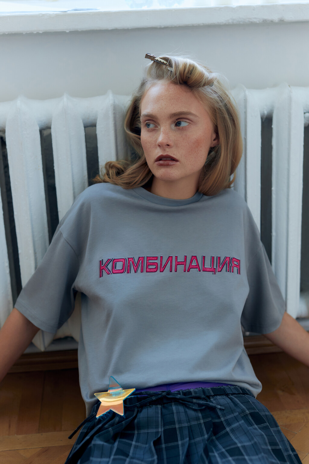 Футболка хлопковая с принтом-надписью - цвет серый - 9