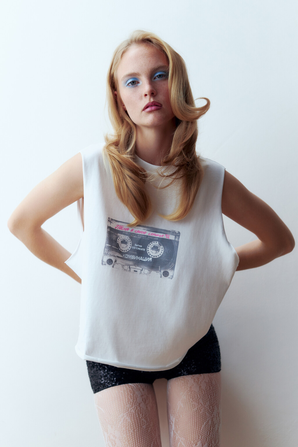 Футболка хлопковая с принтом-надписью - цвет белый - 8