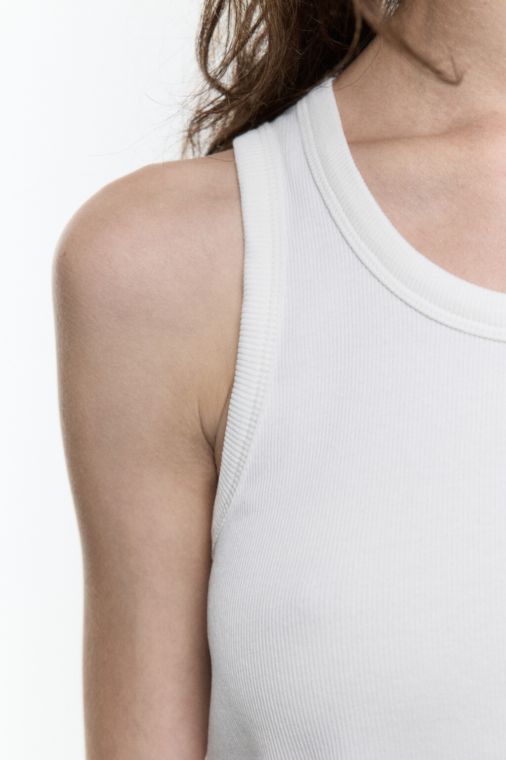 Майка хлопковая в рубчик - цвет белый - 7