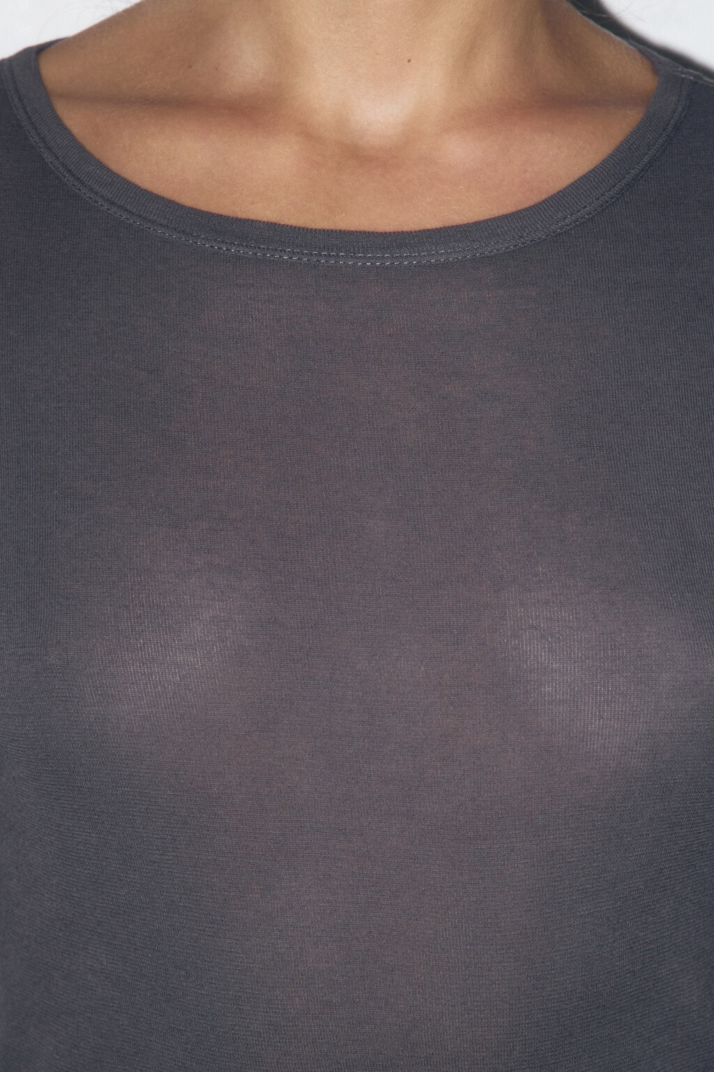 Лонгслив приталенный из тонкого хлопка - цвет серый - 6