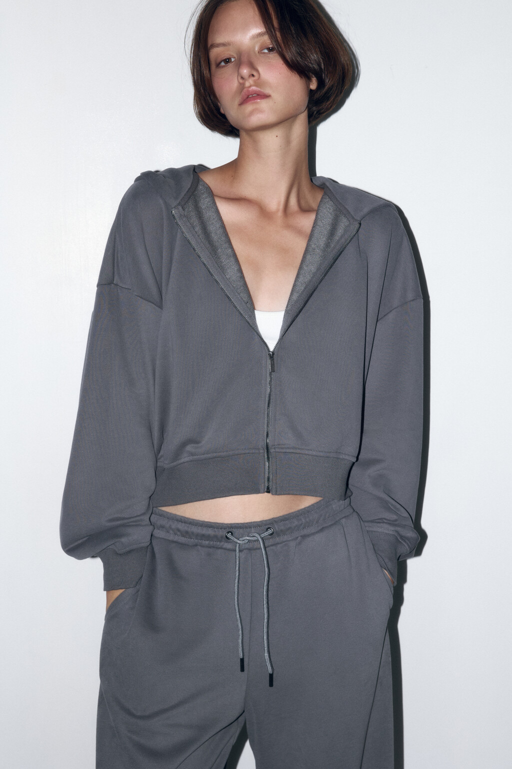 Худи-зипка укороченная с peach-эффектом - цвет серый - 1