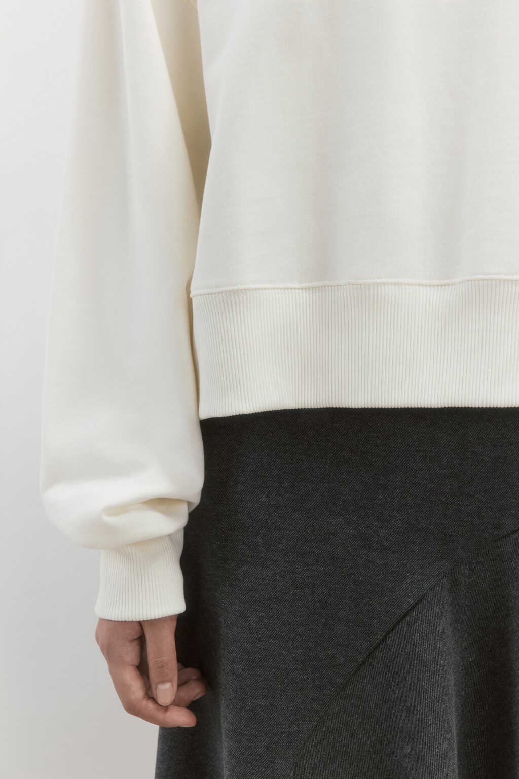 Свитшот oversize укороченный из футера - цвет молочный - 7