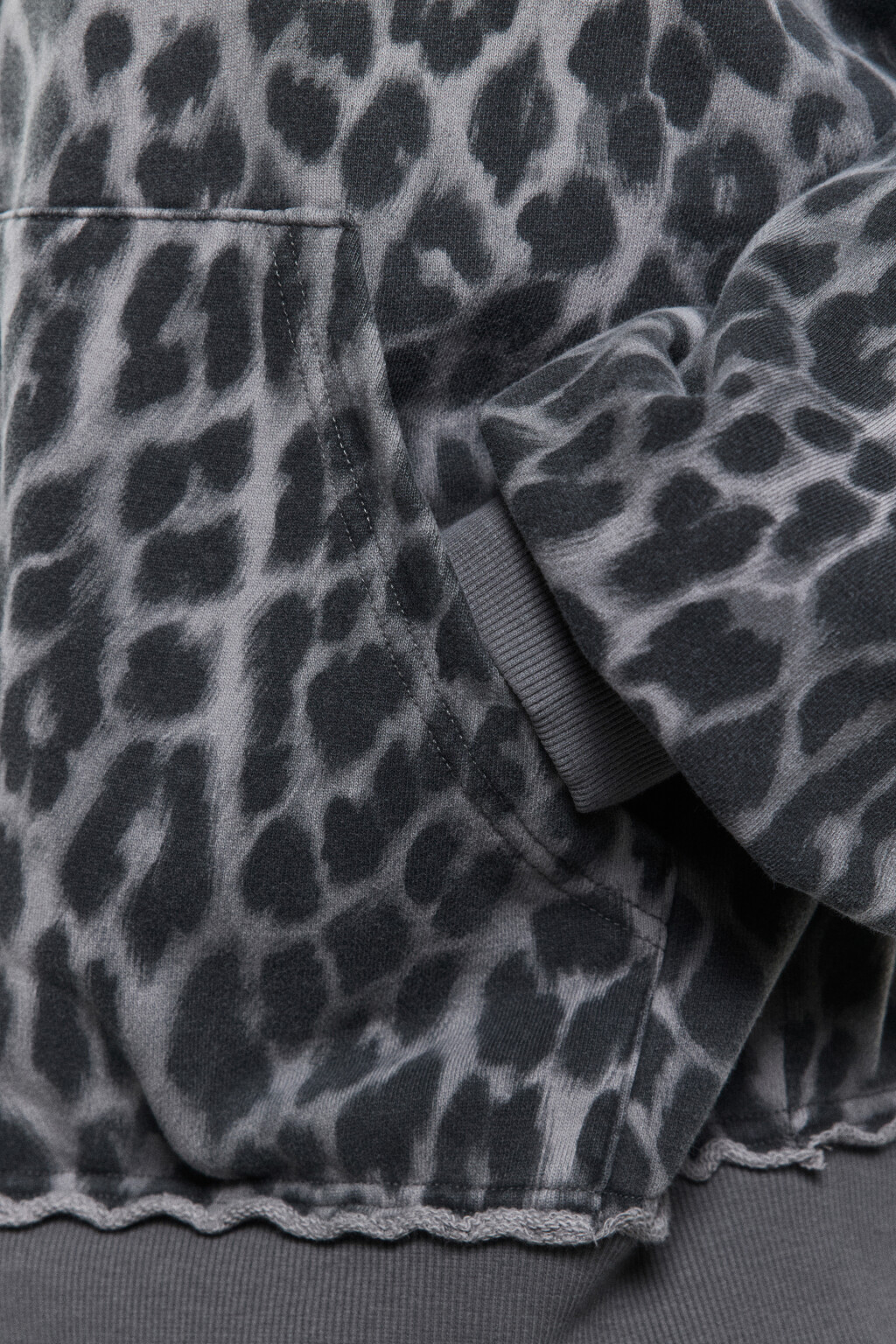 Худи-зипка из футера с леопардовым принтом - цвет серый - 7