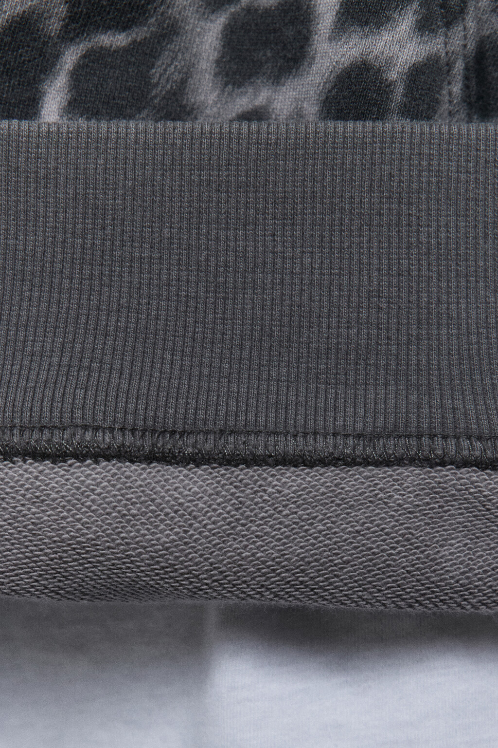 Худи-зипка из футера с леопардовым принтом - цвет серый - 8