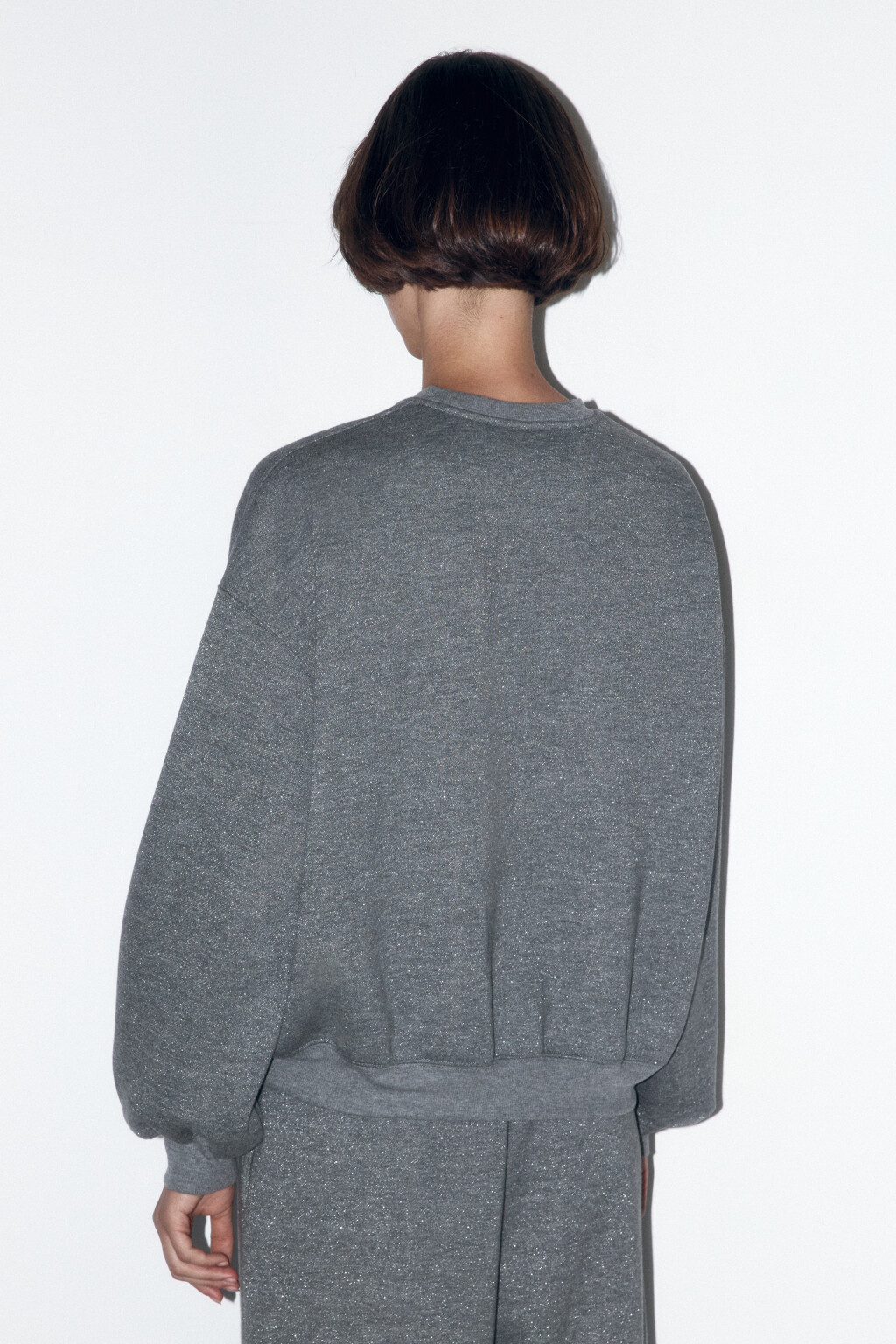 Свитшот oversize трикотажный с люрексом - цвет серый - 4