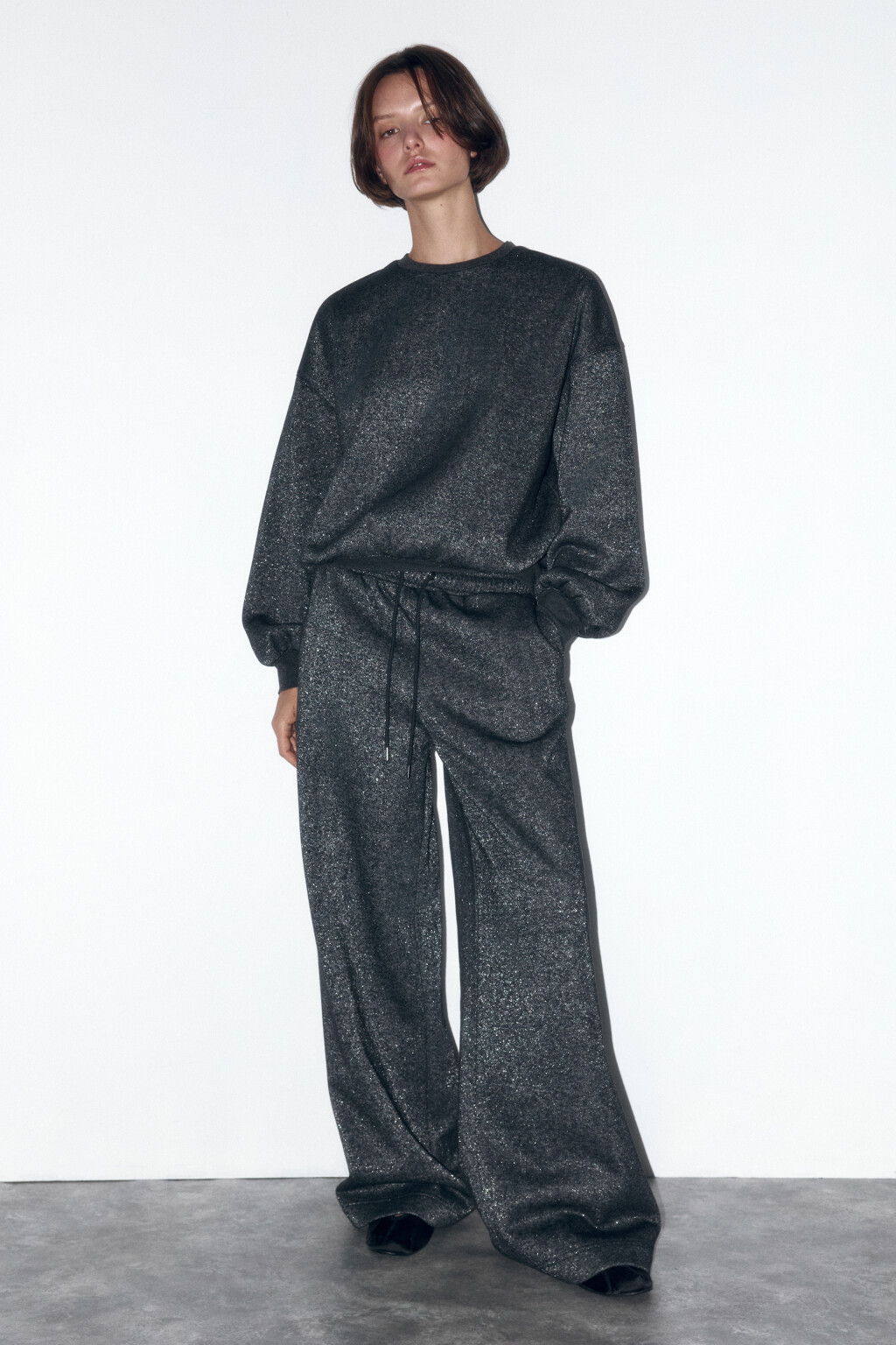 Свитшот oversize трикотажный с люрексом - цвет серый - 5