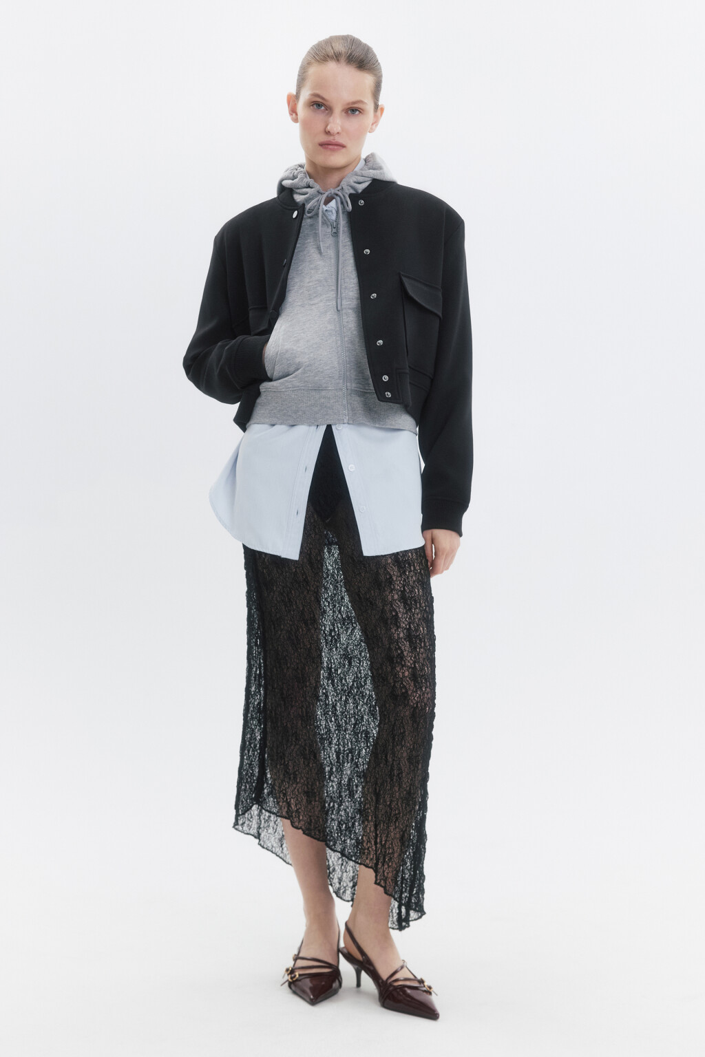 Жакет-бомбер укороченный с накладными карманами - цвет черный - 7