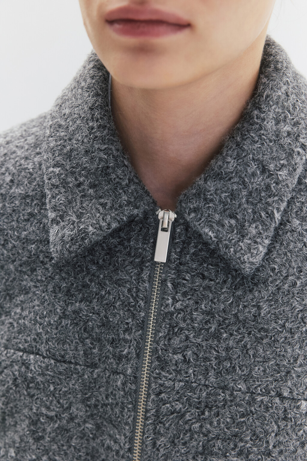 Жакет укороченный из ткани букле - цвет серый - 10