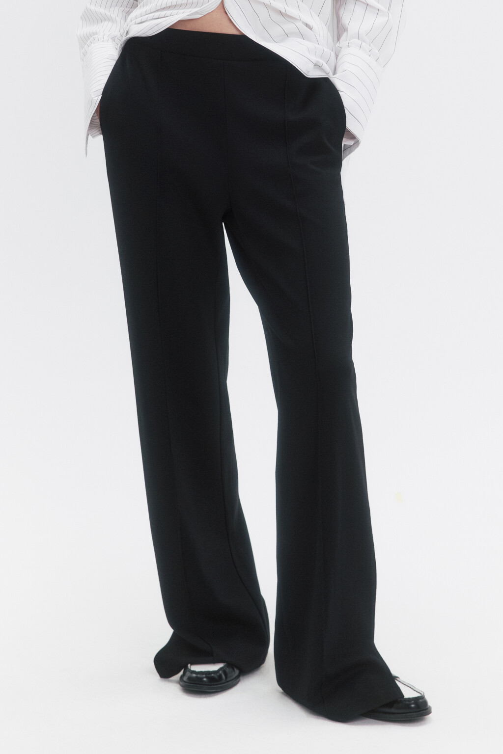 Брюки костюмные из эластичной ткани - цвет черный - 2