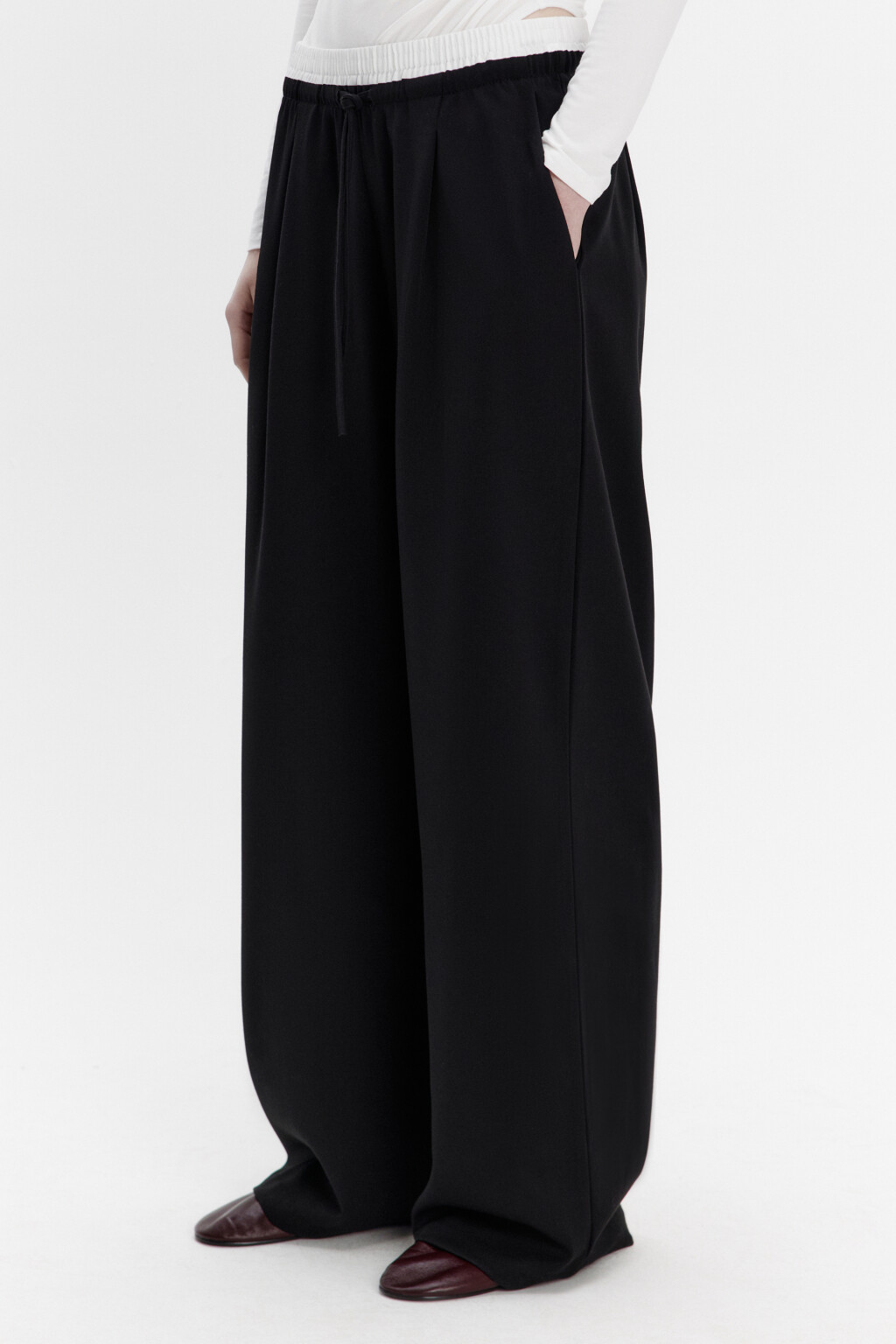 Брюки широкие костюмные с двойным поясом - цвет черный - 3