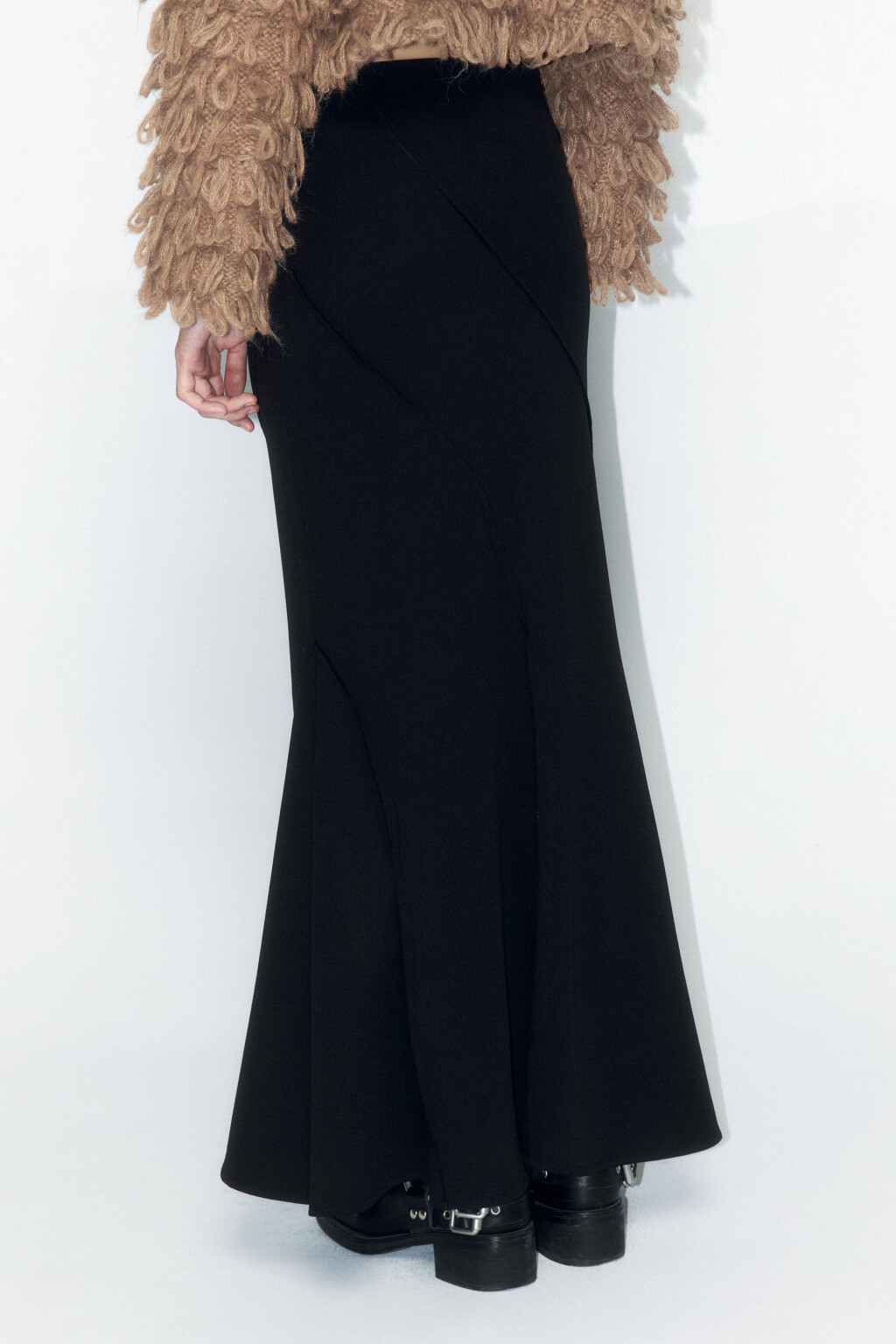 Юбка-годе макси трикотажная с воланом - цвет черный - 5