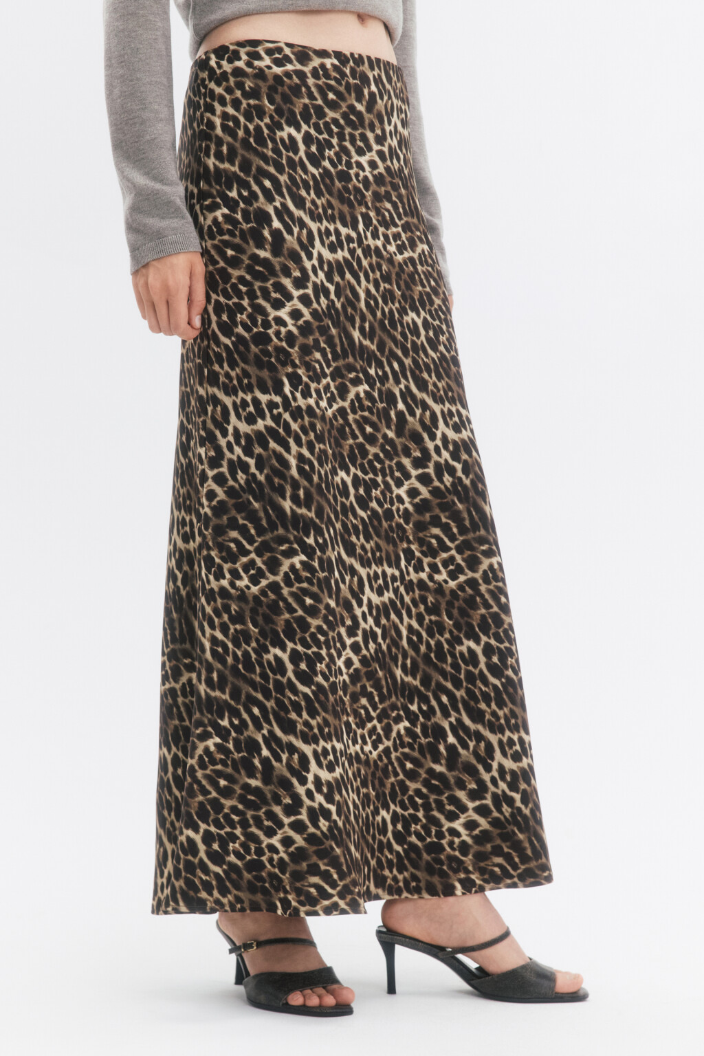 Юбка макси атласная с леопардовым принтом - цвет бежевый - 4