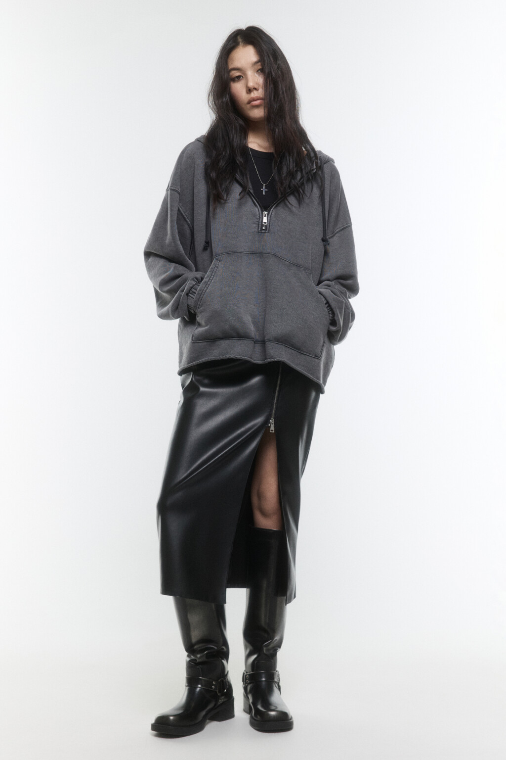 Юбка миди прямая с разрезом и ремнем - цвет черный - 5