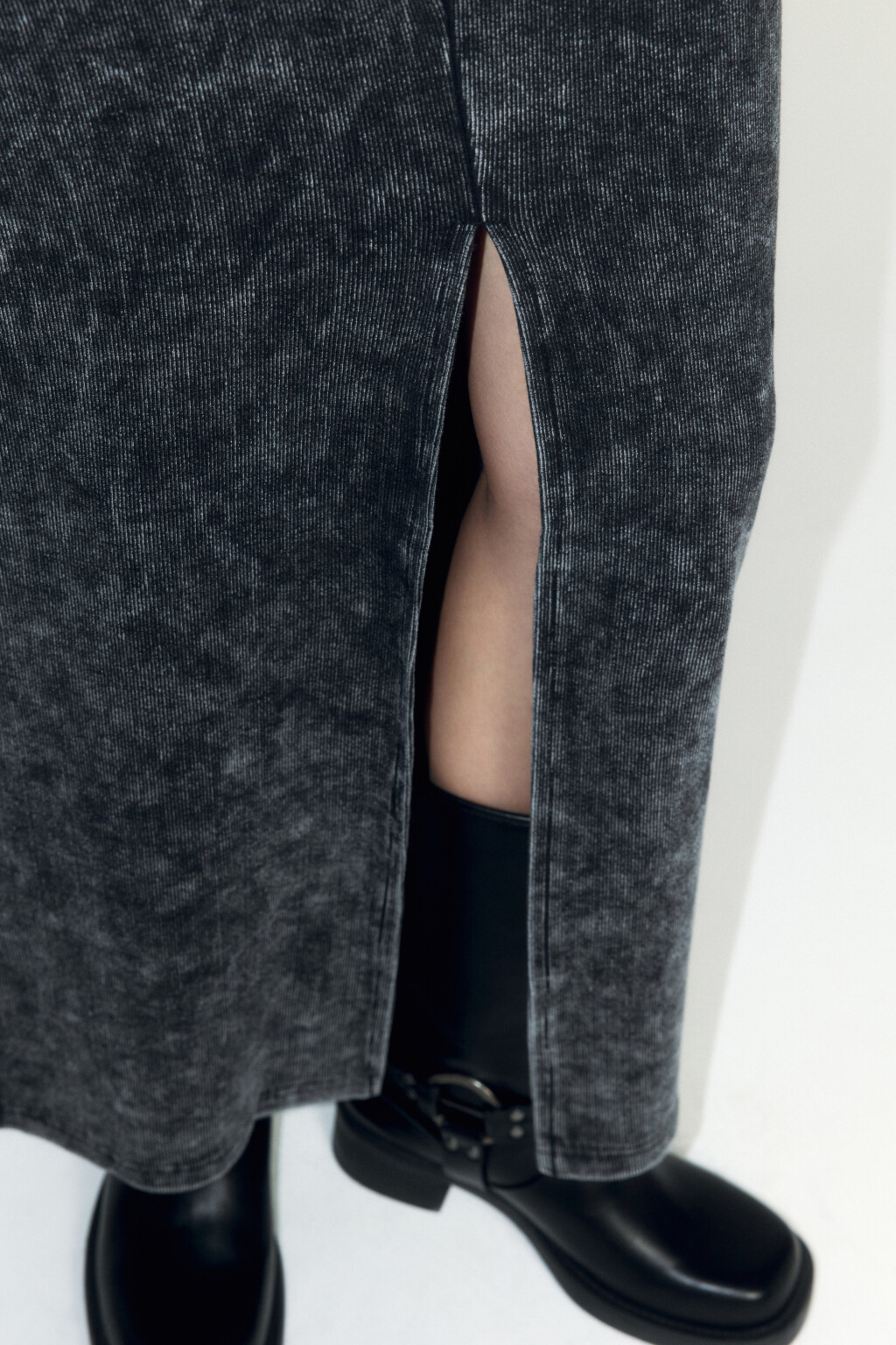 Юбка миди трикотажная с вареным эффектом - цвет серый - 7